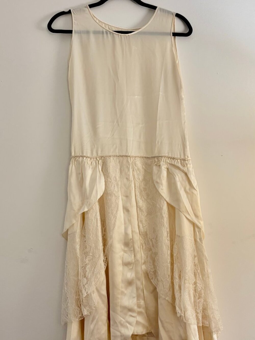 1920s Champagne Silk Lace Wedding Dress, Drop Waist, Hi-Low Hem (Extra Small)